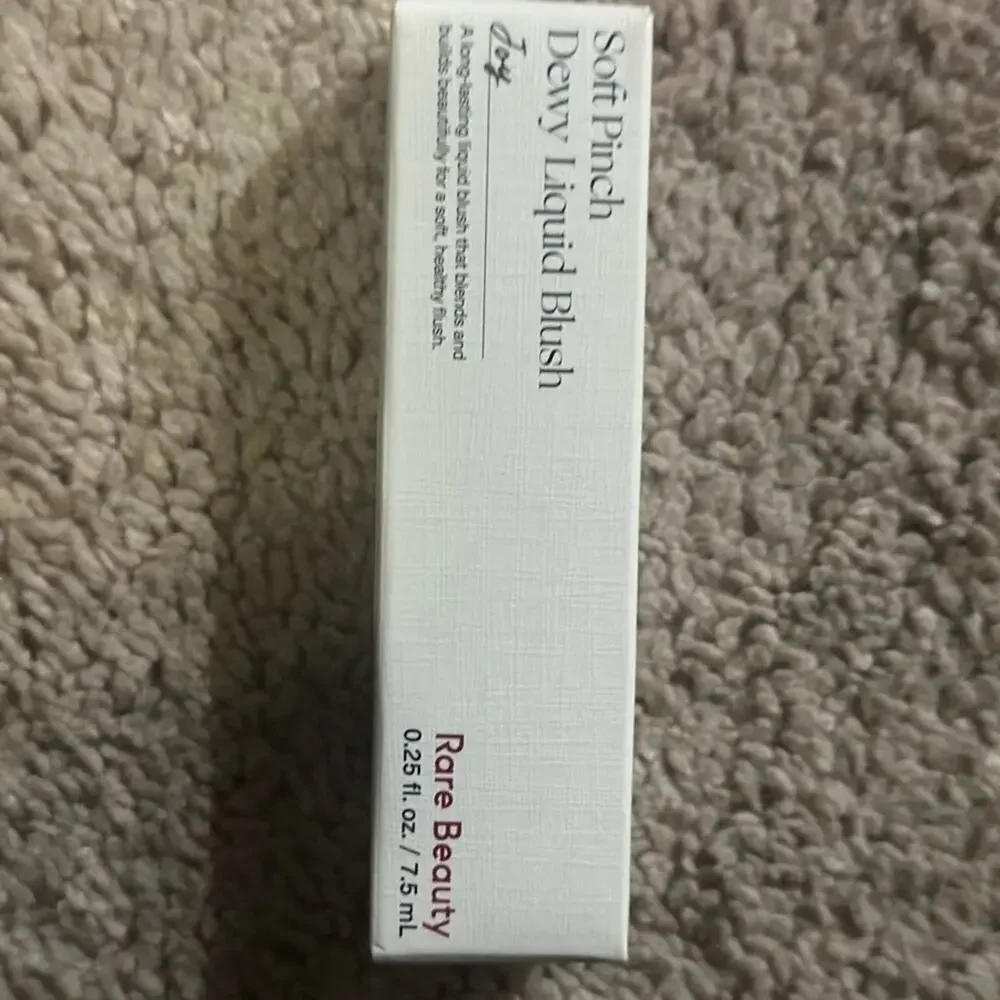 Rare Beauty Soft Pinch Liquid Blush - White